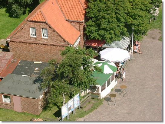 Gaststtte vor dem Leuchtturm